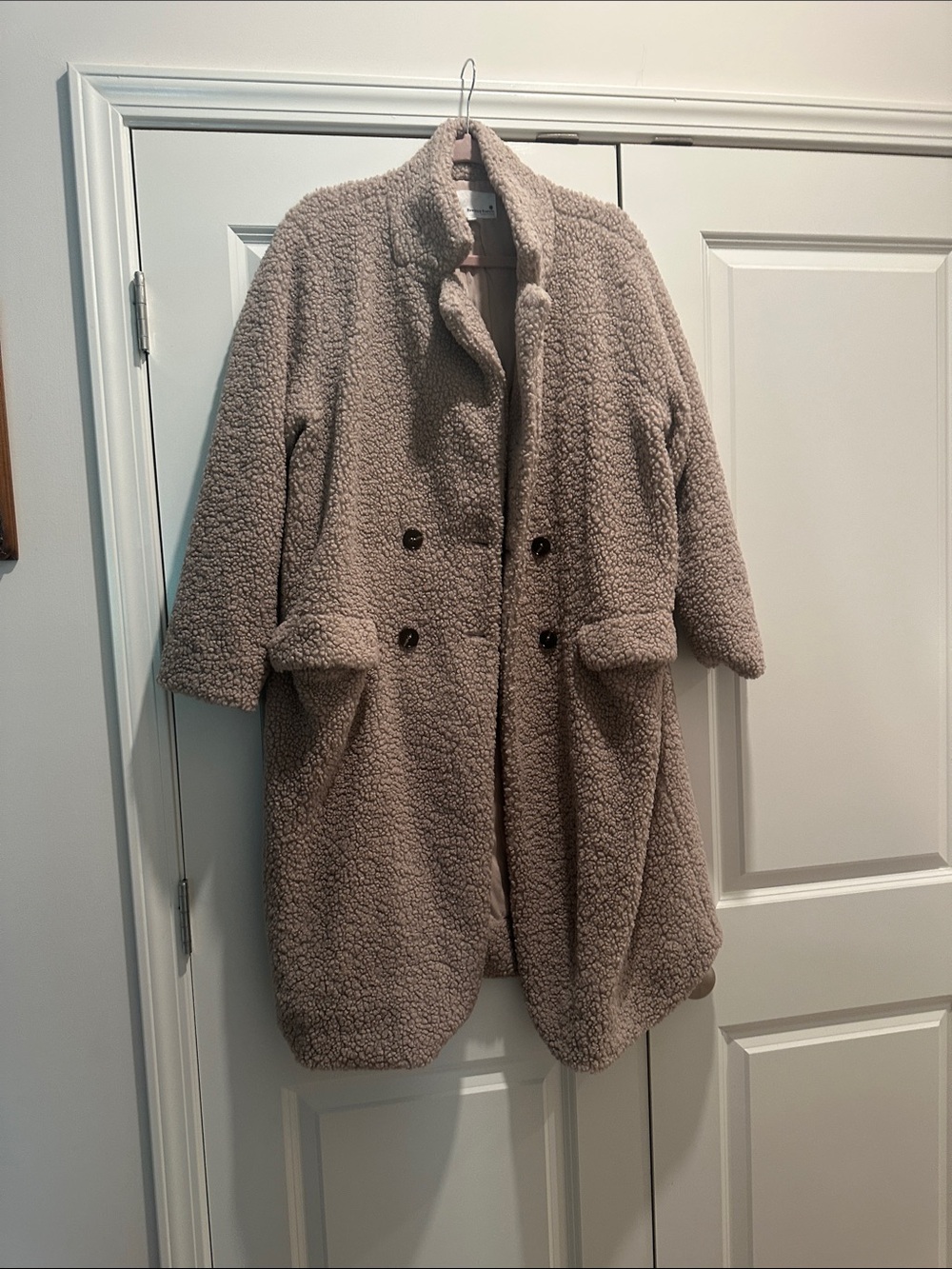 New Berry kustom Cozy Women's Teddy Coat in Taupe by Vici collection